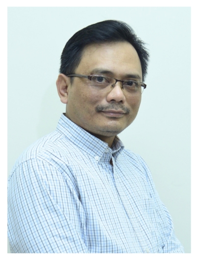 Warsa, Dr., S.Si., M.T